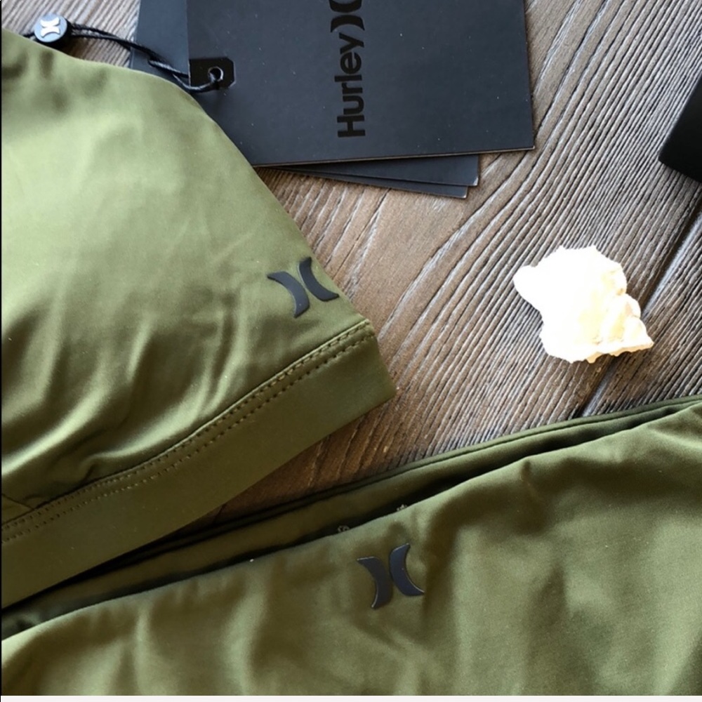 🌴🔆HURLEY- QUICK DRY BIKINI SET🔆🌴 - Picture 6 of 9